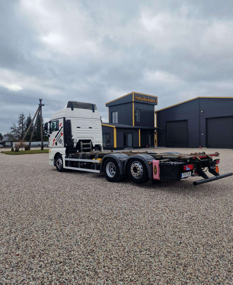 MAN TGX 26.420 - Camion porte-conteneur/ Caisse mobile: photos 5 MAN TGX 26.420 - Camion porte-conteneur/ Caisse mobile: photos 5