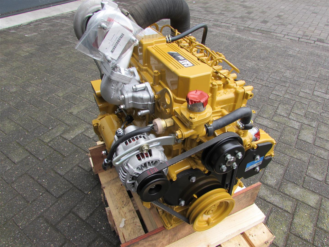 CATERPILLAR / MITSUBISHI RECON S4S-DT73CWL CAT C3.4 55kW-2500Rpm - Moteur pour Chargeuse: photos 4 CATERPILLAR / MITSUBISHI RECON S4S-DT73CWL CAT C3.4 55kW-2500Rpm - Moteur pour Chargeuse: photos 4