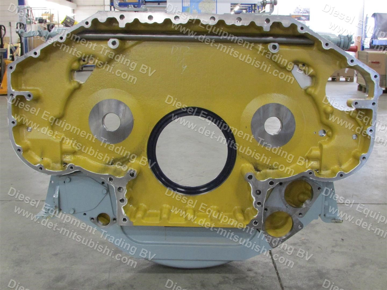 Mitsubishi CASE ASM; TIMING GEAR REAR S12R,S16R 3771136021 - Moteur et pièces pour Groupe électrogène: photos 2 Mitsubishi CASE ASM; TIMING GEAR REAR S12R,S16R 3771136021 - Moteur et pièces pour Groupe électrogène: photos 2