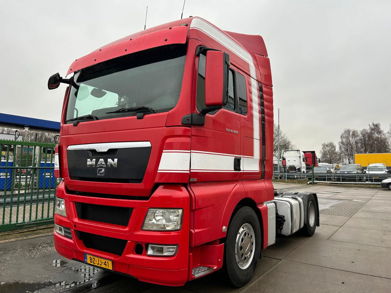 MAN TGX 18.440 Euro 5 / 2011 / 440pk - Tracteur routier: photos 4 MAN TGX 18.440 Euro 5 / 2011 / 440pk - Tracteur routier: photos 4