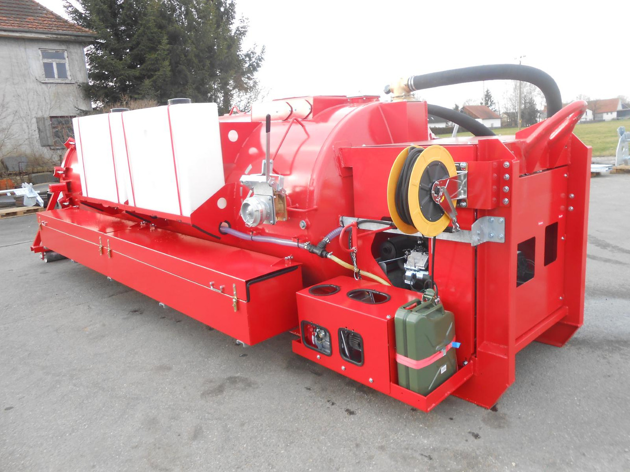 S-Vac 8.5 m³ Saugfass Druckfass Vacuum suction systems are are fully integrated at the HDD jobsite from today. - Conteneur citerne: photos 1 S-Vac 8.5 m³ Saugfass Druckfass Vacuum suction systems are are fully integrated at the HDD jobsite from today. - Conteneur citerne: photos 1