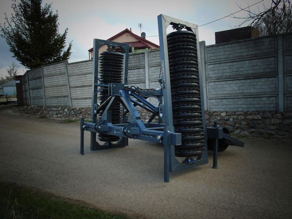 Darmex Cambridge-Walze / Roller / Rouleau / Rullo / Вал / Wał 4 m - Rouleau agricole: photos 3 Darmex Cambridge-Walze / Roller / Rouleau / Rullo / Вал / Wał 4 m - Rouleau agricole: photos 3