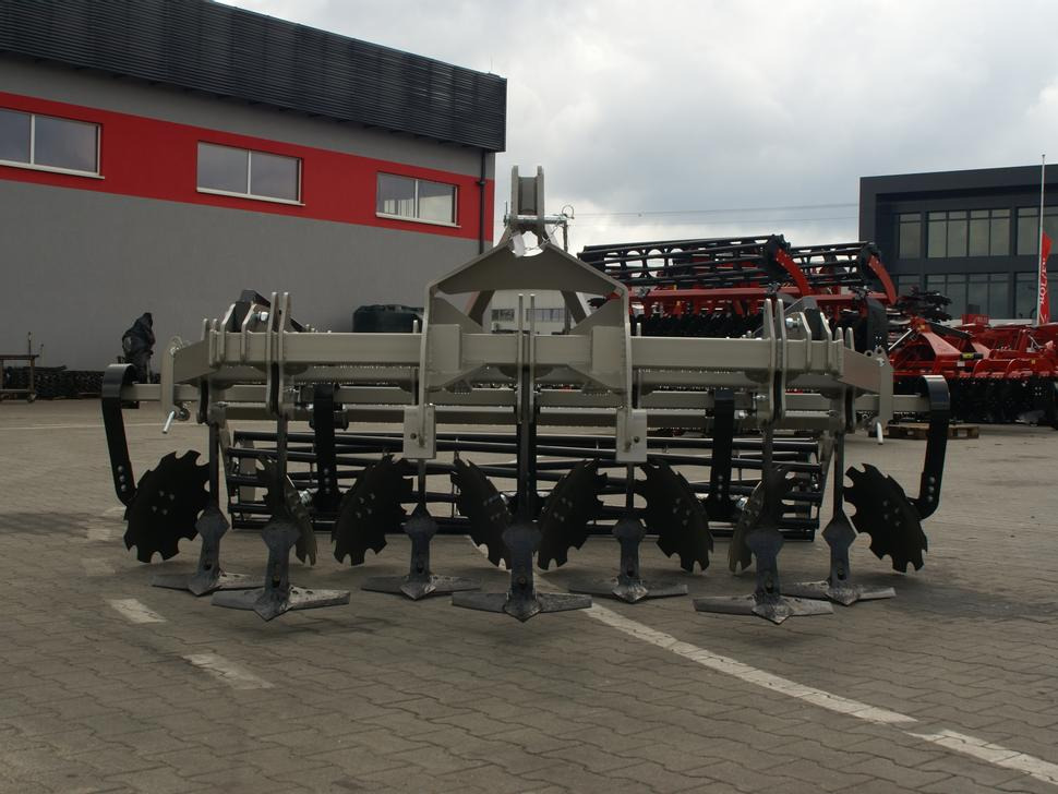ROLEX Flügelschargrubber / Stubble cultivator / Dechaumeur à dents / Aratri stoppiatori / Стерневой культиватор / Agregat podorywkowy 3 m - Bineuse: photos 2 ROLEX Flügelschargrubber / Stubble cultivator / Dechaumeur à dents / Aratri stoppiatori / Стерневой культиватор / Agregat podorywkowy 3 m - Bineuse: photos 2