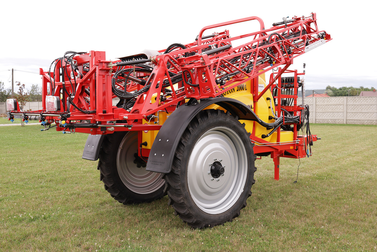 WOPROL Feldspritze / Sprayer / Pulvérisateur / Opryskiwacz 2000 L - Pulvérisateur traîné: photos 3 WOPROL Feldspritze / Sprayer / Pulvérisateur / Opryskiwacz 2000 L - Pulvérisateur traîné: photos 3