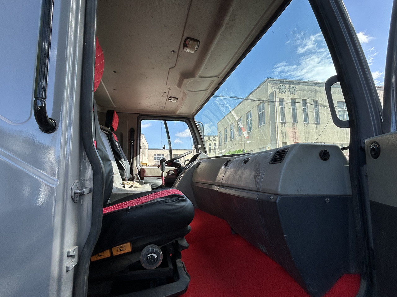 ZOOMLION HOT OFFER! High-quality ZOOMLION ZTC800V - Grue mobile: photos 5 ZOOMLION HOT OFFER! High-quality ZOOMLION ZTC800V - Grue mobile: photos 5