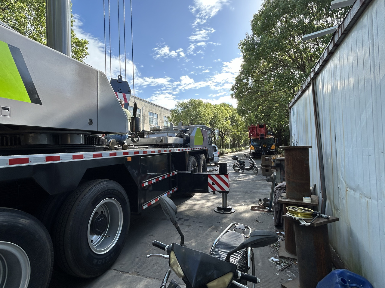ZOOMLION HOT OFFER! High-quality ZOOMLION ZTC800V - Grue mobile: photos 4 ZOOMLION HOT OFFER! High-quality ZOOMLION ZTC800V - Grue mobile: photos 4