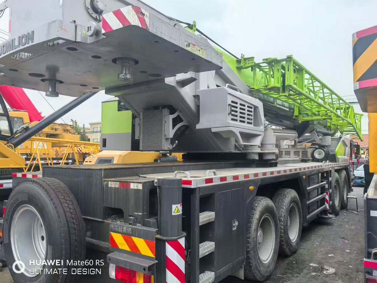 ZOOMLION ZOOMLION - Grue mobile: photos 3 ZOOMLION ZOOMLION - Grue mobile: photos 3