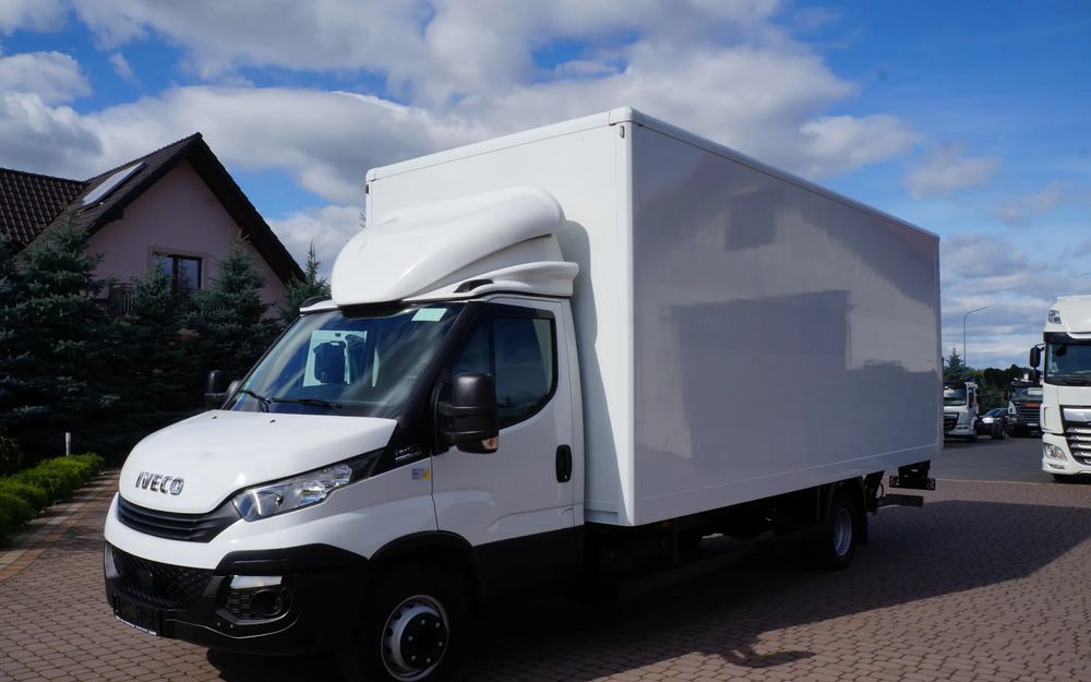 Iveco DAILY 72c18 Automat HI-MATIC Kontener 6 m 74 tys km STAN NOWY - Camion fourgon: photos 2 Iveco DAILY 72c18 Automat HI-MATIC Kontener 6 m 74 tys km STAN NOWY - Camion fourgon: photos 2