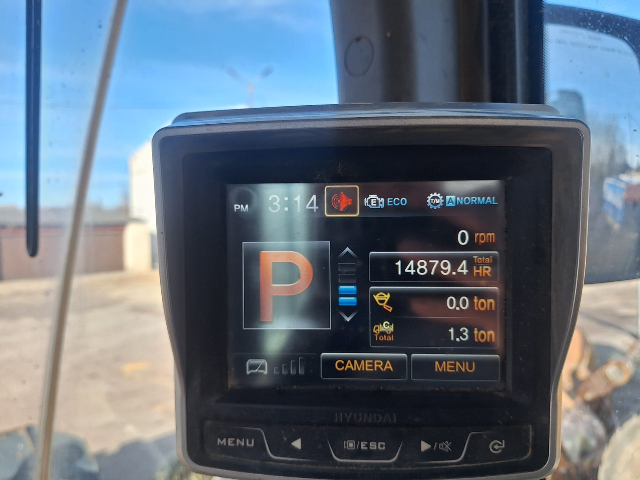 Hyundai HL770 - Chargeuse sur pneus: photos 5 Hyundai HL770 - Chargeuse sur pneus: photos 5