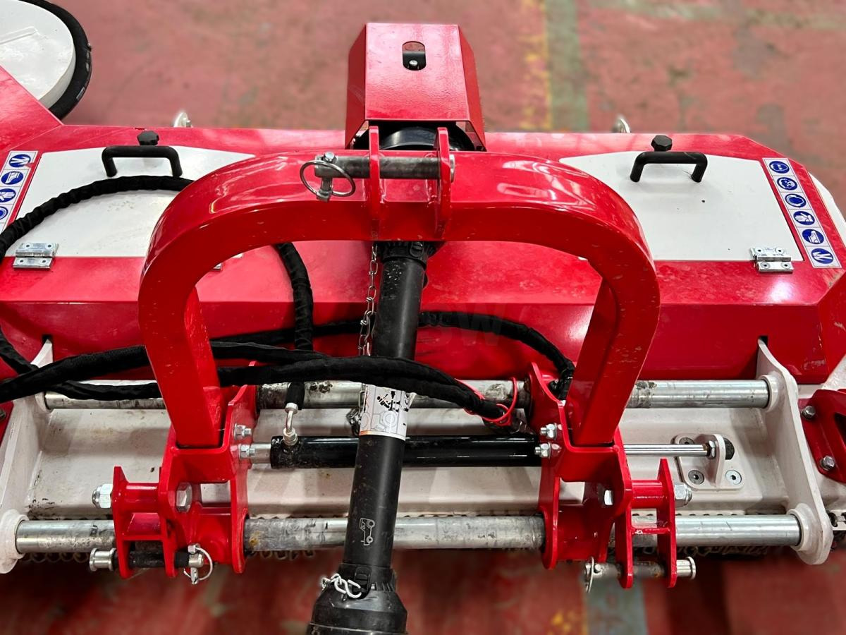 Giemme FMU180 Tondeuse portée attache 3 points pour tracteur - Broyeur à axe horizontal: photos 5 Giemme FMU180 Tondeuse portée attache 3 points pour tracteur - Broyeur à axe horizontal: photos 5