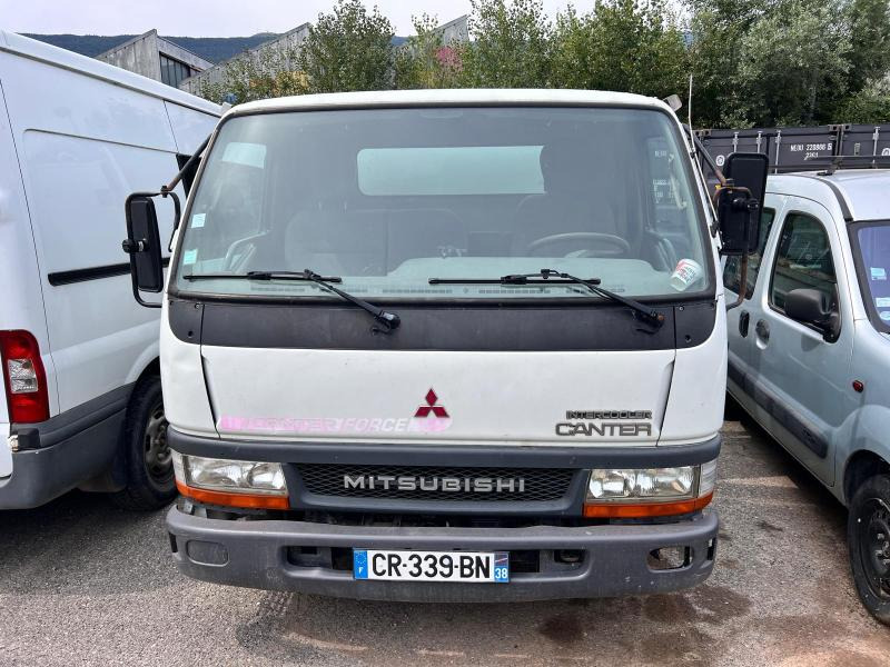 Mitsubishi Canter FB634 D CAMION BENNE (NET DE TVA) - Utilitaire benne: photos 3 Mitsubishi Canter FB634 D CAMION BENNE (NET DE TVA) - Utilitaire benne: photos 3