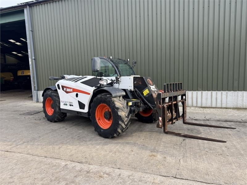 Bobcat TL38.70HF Agri - Chariot télescopique: photos 1 Bobcat TL38.70HF Agri - Chariot télescopique: photos 1
