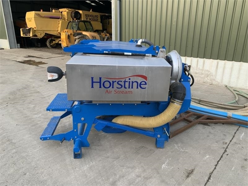 Horstine Horstine Front Fertiliser Tank - Distributeur d'engrais: photos 2 Horstine Horstine Front Fertiliser Tank - Distributeur d'engrais: photos 2