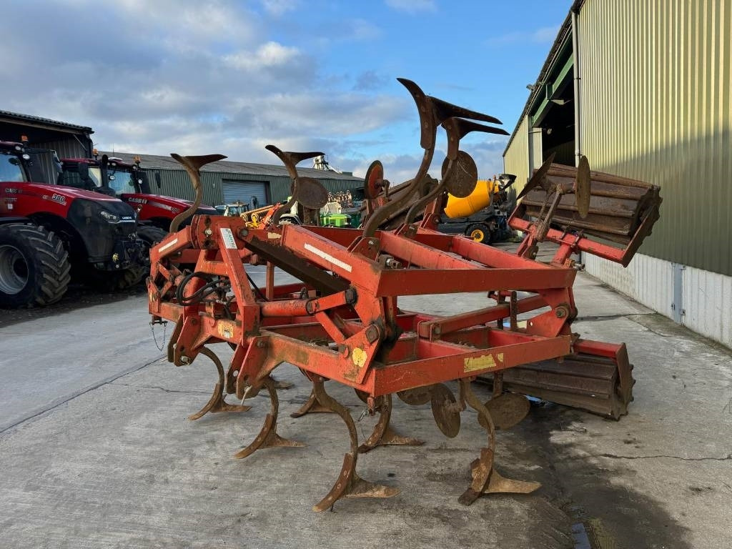 Knoche 4.5 Meter Folding Cultivator - Bineuse: photos 2 Knoche 4.5 Meter Folding Cultivator - Bineuse: photos 2