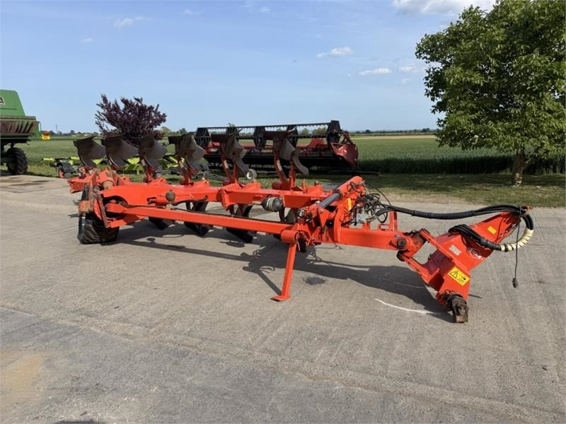 Kuhn Kuhn VT1180M6H 5+1 Semi Mounted Plough - Charrue: photos 1 Kuhn Kuhn VT1180M6H 5+1 Semi Mounted Plough - Charrue: photos 1