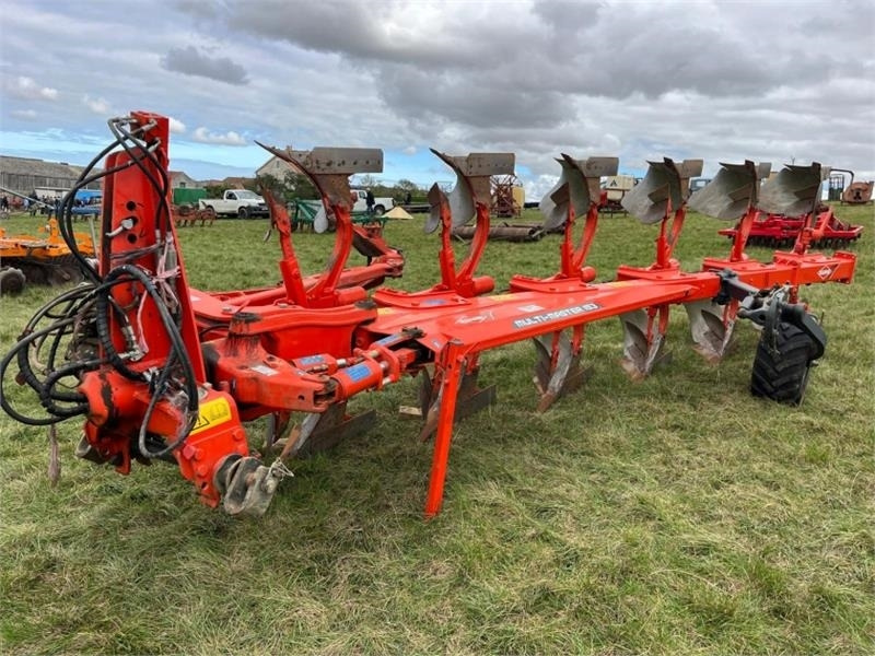 Kuhn Multi-Master 153 6 Furrow Plough - Charrue: photos 2 Kuhn Multi-Master 153 6 Furrow Plough - Charrue: photos 2