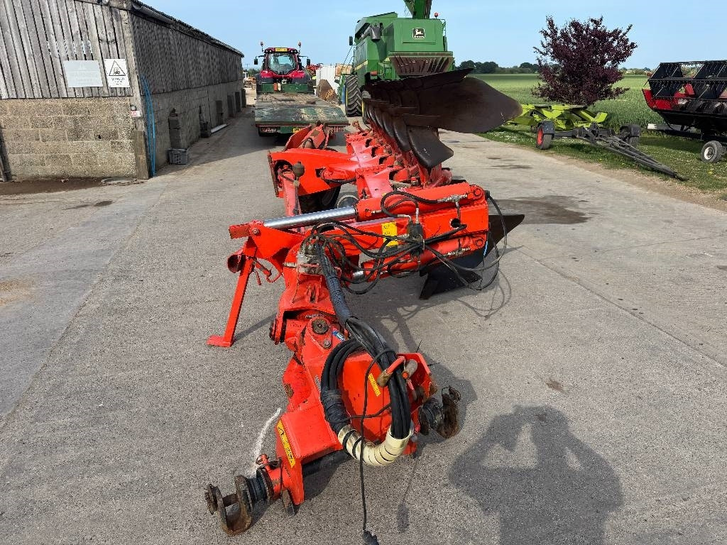 Kuhn VT 1180 M6H - Charrue: photos 3 Kuhn VT 1180 M6H - Charrue: photos 3
