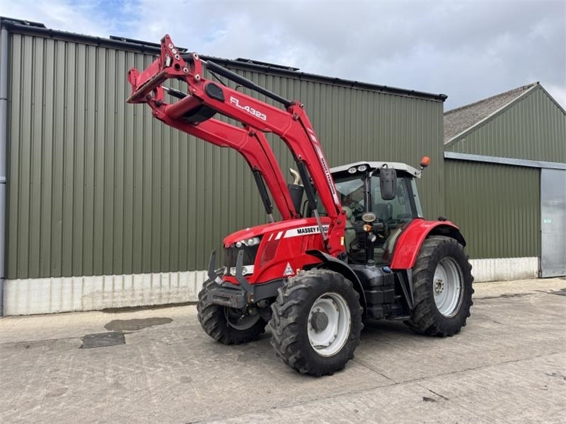 Massey Ferguson 7716 Dyna-6 c/w FL4323 Loader - Tracteur agricole: photos 1 Massey Ferguson 7716 Dyna-6 c/w FL4323 Loader - Tracteur agricole: photos 1