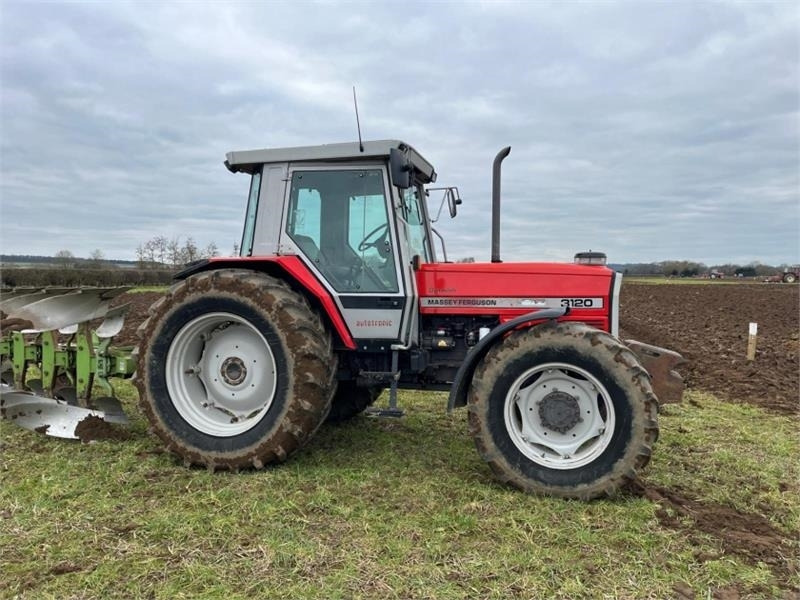 Massey Ferguson Massey Ferguson 3120 Dynashift - Tracteur agricole: photos 4 Massey Ferguson Massey Ferguson 3120 Dynashift - Tracteur agricole: photos 4