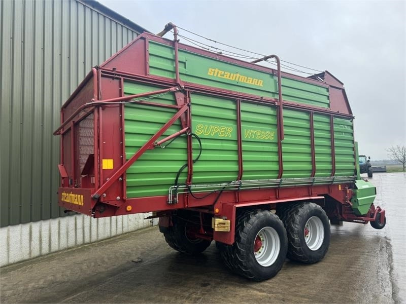 Strautmann Super Vitesse Silage Wagon - Autochargeuse: photos 2 Strautmann Super Vitesse Silage Wagon - Autochargeuse: photos 2