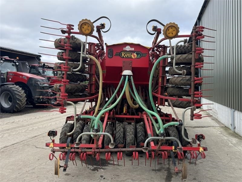 Vaderstad Rapid A600s 6m Seed Drill  - Combiné de semis: photos 4 Vaderstad Rapid A600s 6m Seed Drill  - Combiné de semis: photos 4