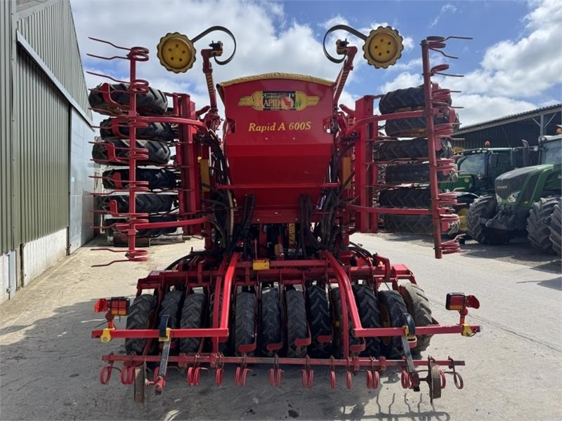 Vaderstad Vaderstad Rapid A600s **Wet Weather Kit** - Combiné de semis: photos 3 Vaderstad Vaderstad Rapid A600s **Wet Weather Kit** - Combiné de semis: photos 3
