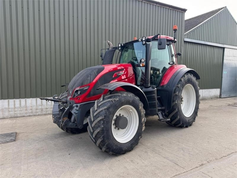 Valtra T194 Versu - Tracteur agricole: photos 1 Valtra T194 Versu - Tracteur agricole: photos 1