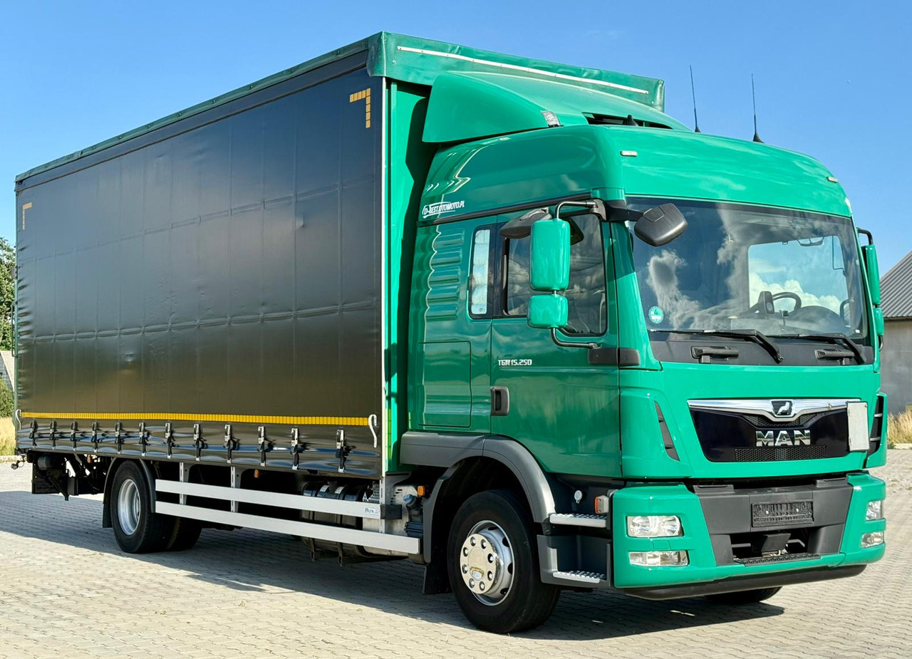 MAN TGM 12.250 / TGL 12.250 / FIRANKA / WINDA / AUTOMAT / 18 PALET / SYPIALKA / 2017 ROK - Camion à rideaux coulissants: photos 1 MAN TGM 12.250 / TGL 12.250 / FIRANKA / WINDA / AUTOMAT / 18 PALET / SYPIALKA / 2017 ROK - Camion à rideaux coulissants: photos 1