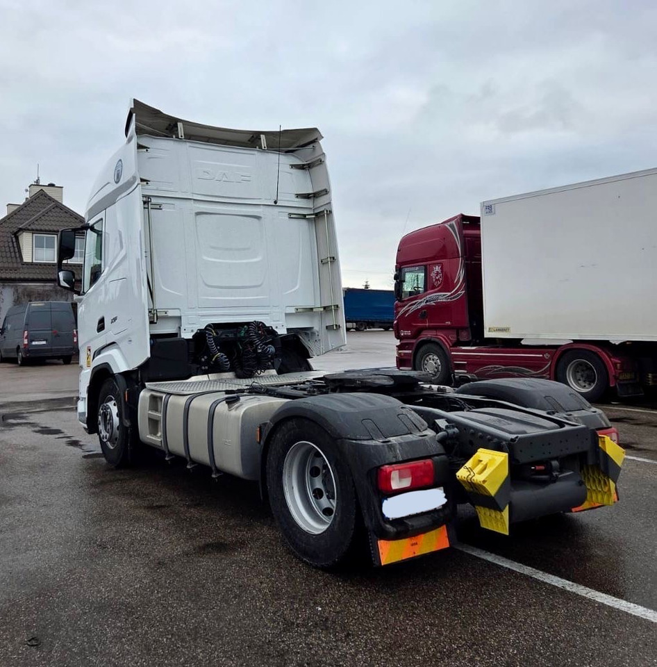 DAF XF 480 / STANDARD / GWARANCJA / DWA ZBIORNIKI / JAK NOWY - Tracteur routier: photos 4 DAF XF 480 / STANDARD / GWARANCJA / DWA ZBIORNIKI / JAK NOWY - Tracteur routier: photos 4