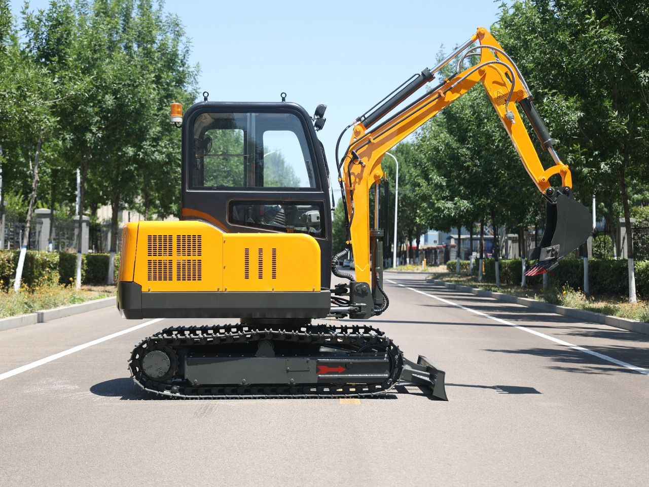 Müller Machinery Diesel Mini excavator 4 ton - Müller Machinery MB 40 - VKSH Xinchai 4D32 Series Motor - Mini pelle: photos 2 Müller Machinery Diesel Mini excavator 4 ton - Müller Machinery MB 40 - VKSH Xinchai 4D32 Series Motor - Mini pelle: photos 2