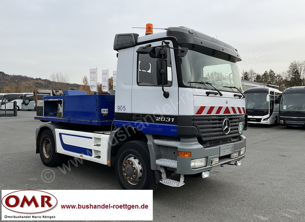 Mercedes-Benz Actros 2031 Abschlepper - Remorqueuse: photos 1 Mercedes-Benz Actros 2031 Abschlepper - Remorqueuse: photos 1