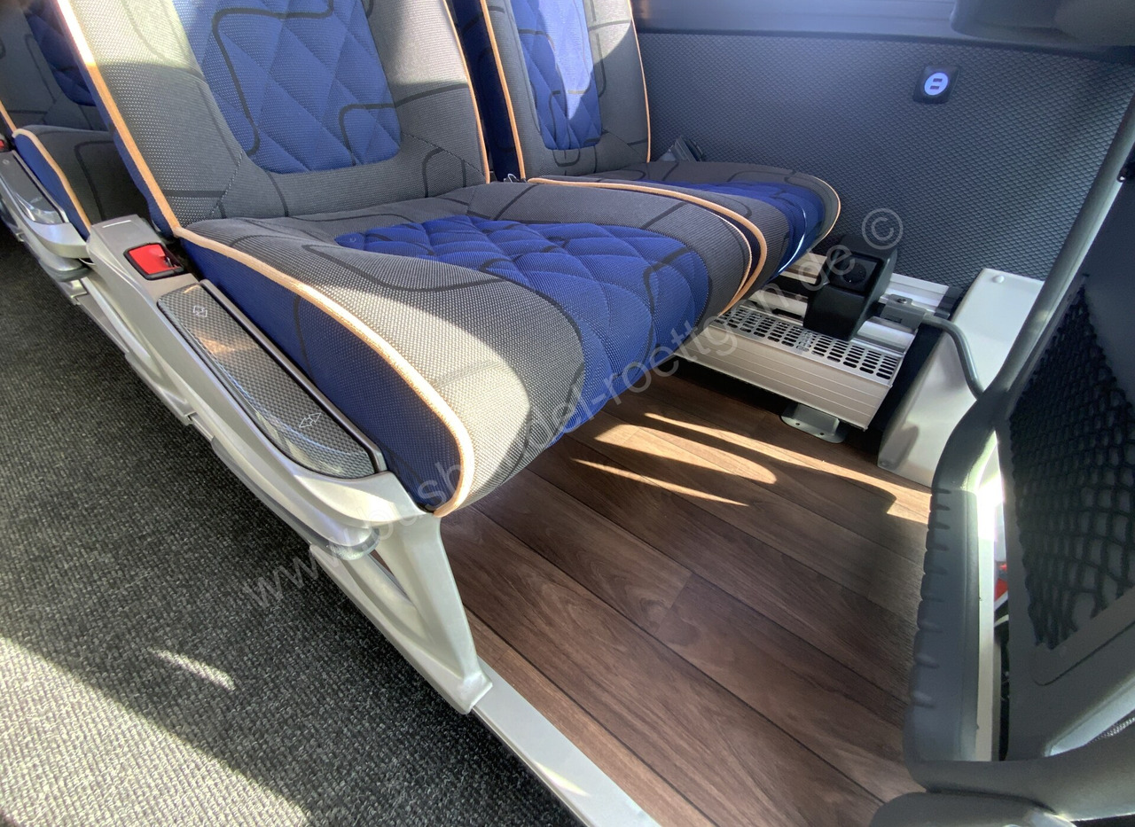 Autocar Mercedes-Benz Tourismo RHD: photos 10