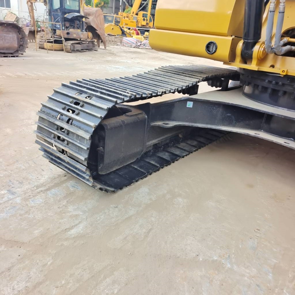 CAT 320 GC - Pelle sur chenille: photos 4 CAT 320 GC - Pelle sur chenille: photos 4