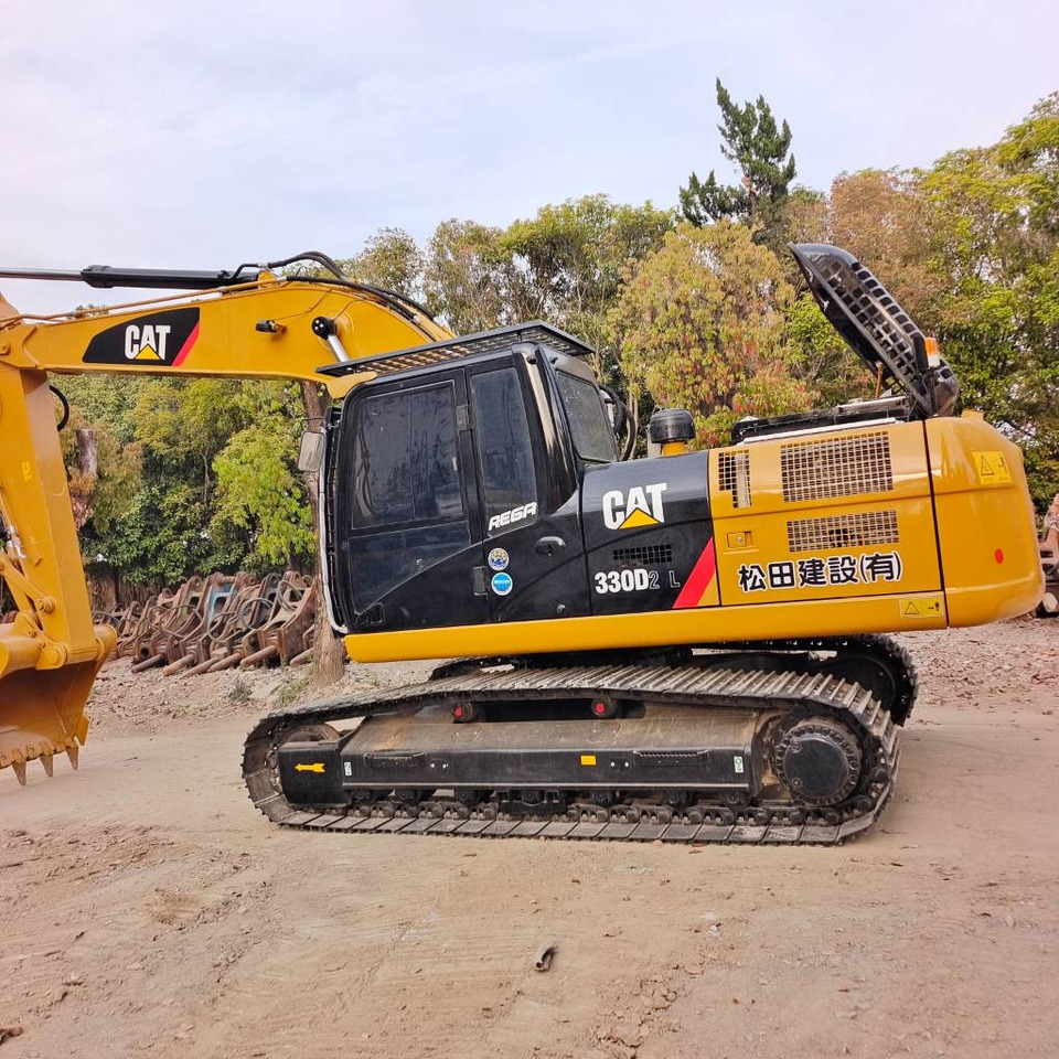 CAT 324 D2L - Pelle sur chenille: photos 1 CAT 324 D2L - Pelle sur chenille: photos 1