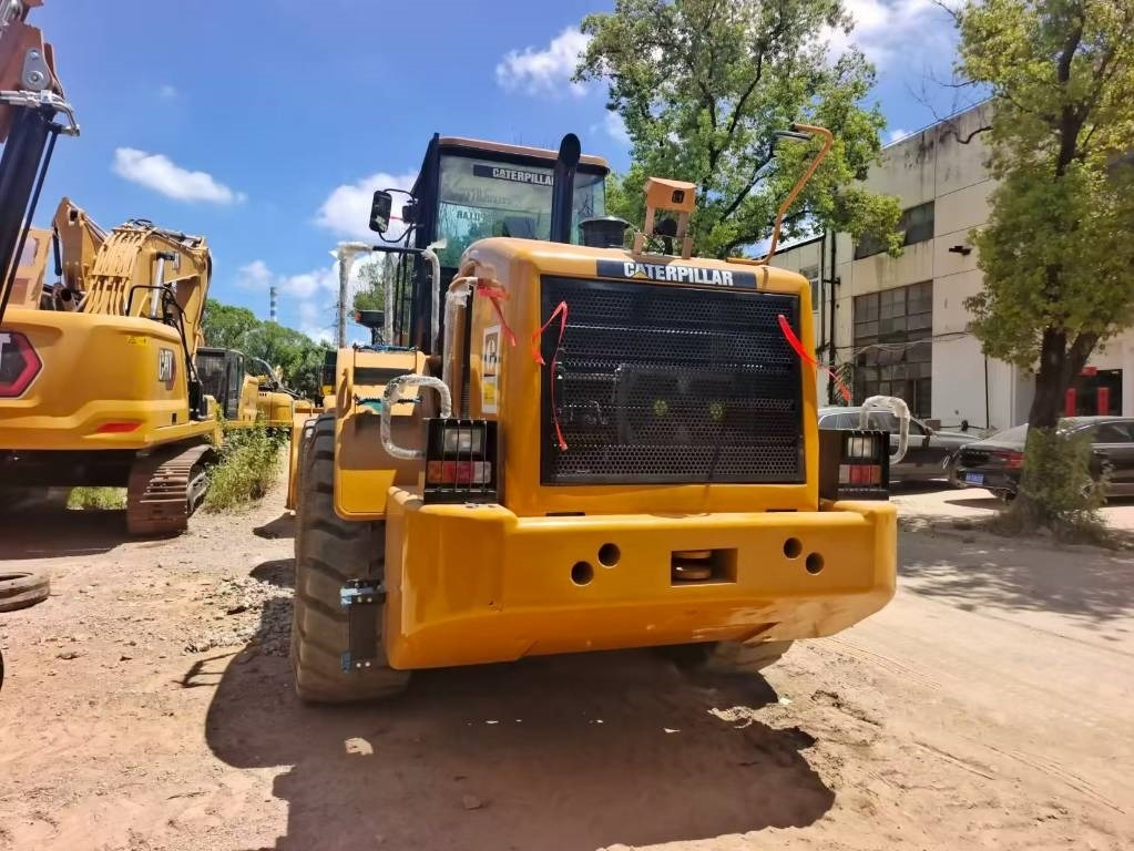 CAT 966 H - Chargeuse sur pneus: photos 5 CAT 966 H - Chargeuse sur pneus: photos 5