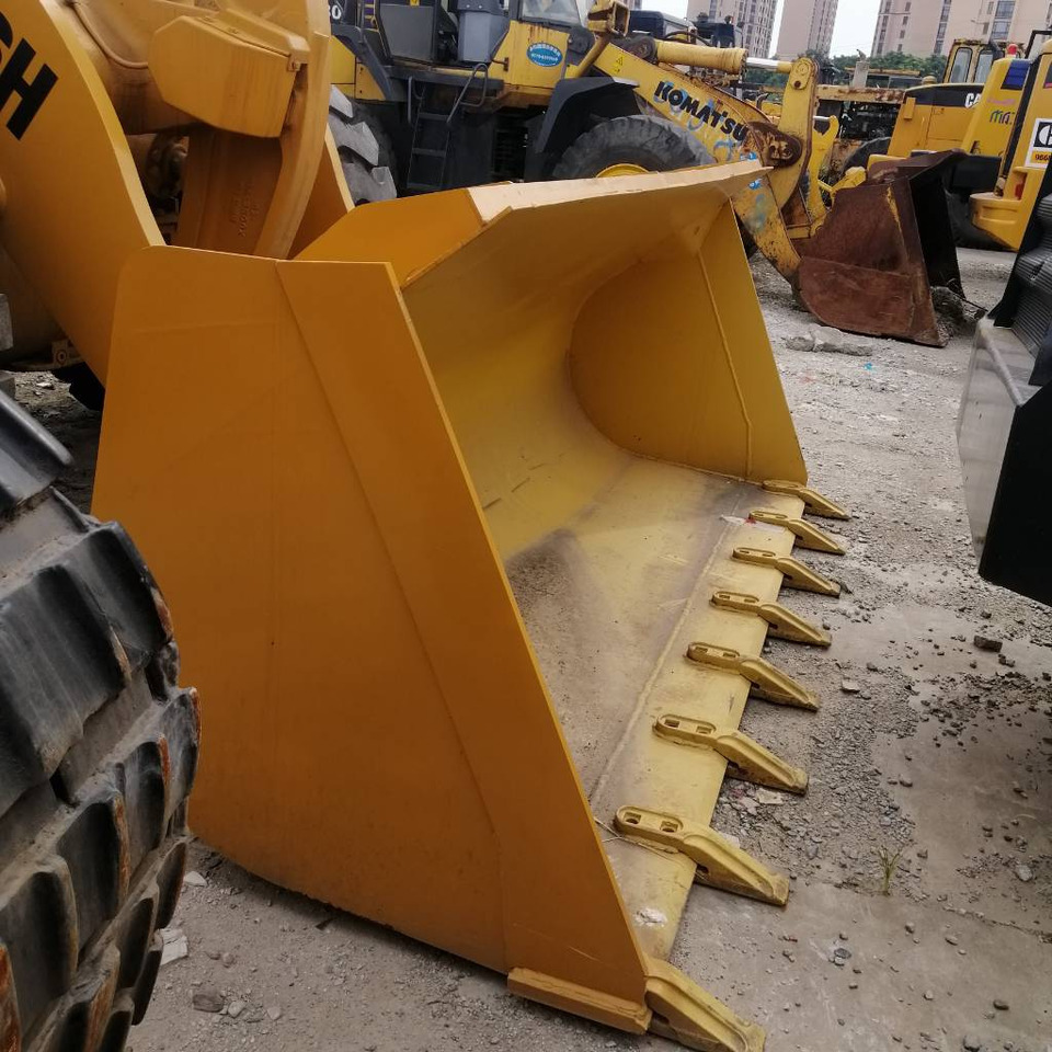 CAT 966 H - Chargeuse sur pneus: photos 5 CAT 966 H - Chargeuse sur pneus: photos 5
