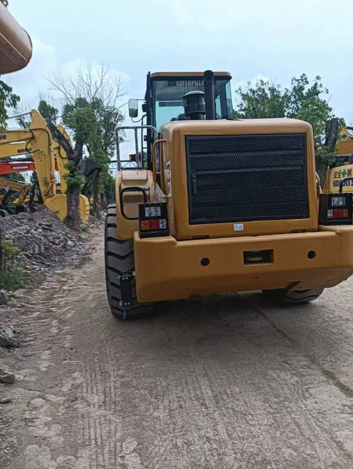 CAT 966 H - Chargeuse sur pneus: photos 3 CAT 966 H - Chargeuse sur pneus: photos 3