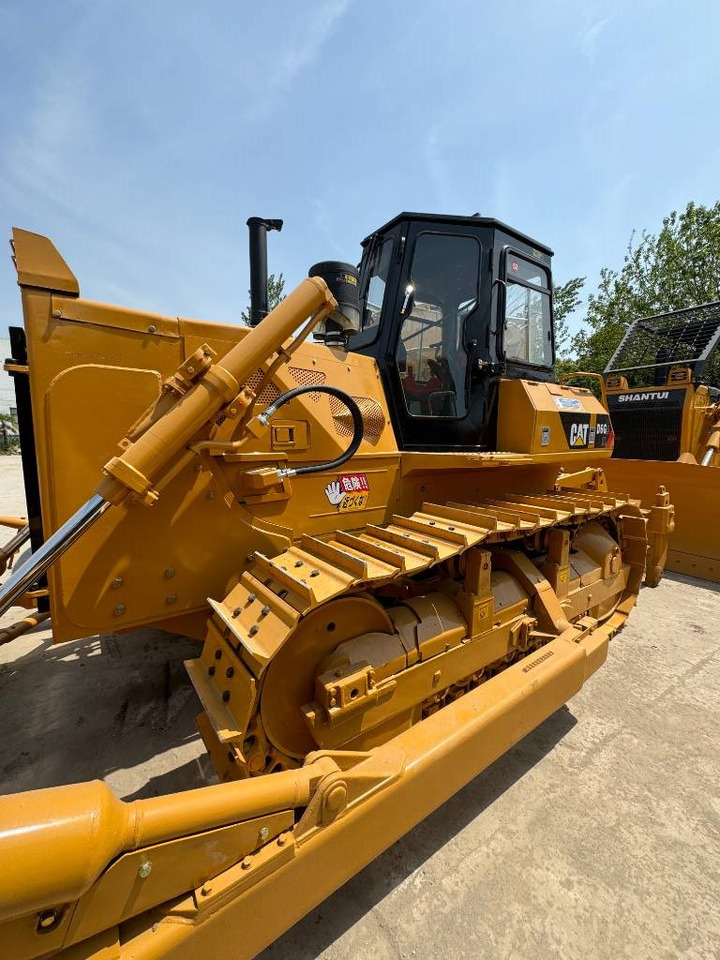CAT D 7 G - Pelle sur chenille: photos 5 CAT D 7 G - Pelle sur chenille: photos 5