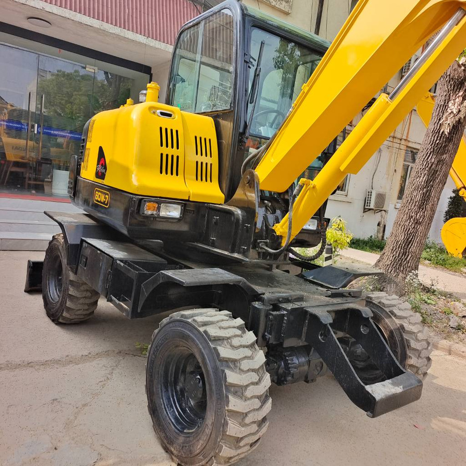 Hyundai 60 W-7 60W-9 - Pelle sur pneus: photos 3 Hyundai 60 W-7 60W-9 - Pelle sur pneus: photos 3
