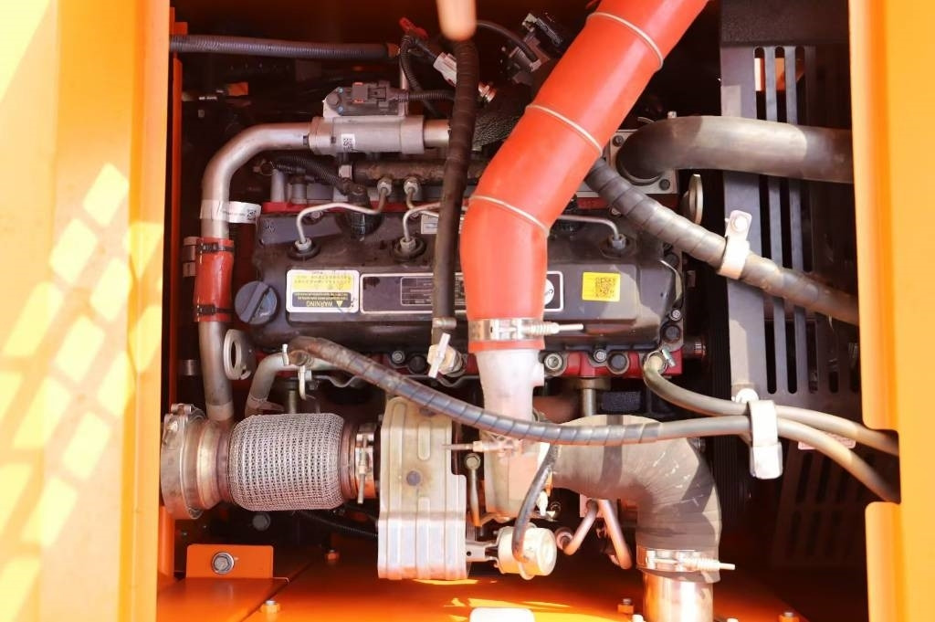 Lonking LG 6150 G4 100% brand new machine - Pelle sur chenille: photos 2 Lonking LG 6150 G4 100% brand new machine - Pelle sur chenille: photos 2