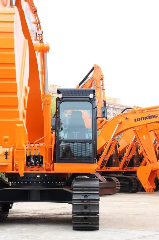 Lonking LG6306 G4 100% brand new machine - Pelle sur chenille: photos 5 Lonking LG6306 G4 100% brand new machine - Pelle sur chenille: photos 5