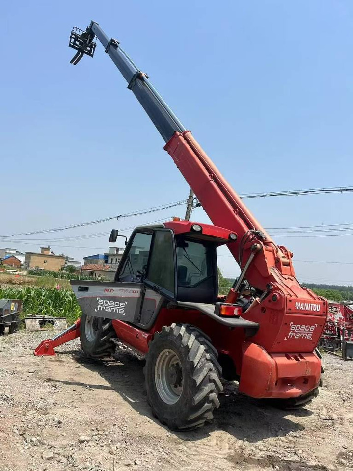 Manitou MT 1740 SL T - Mini chargeuse: photos 1 Manitou MT 1740 SL T - Mini chargeuse: photos 1