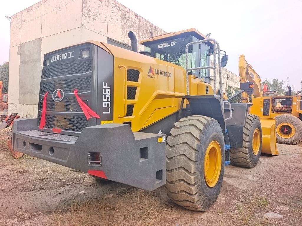 SDLG 956F - Pelle sur chenille: photos 1 SDLG 956F - Pelle sur chenille: photos 1