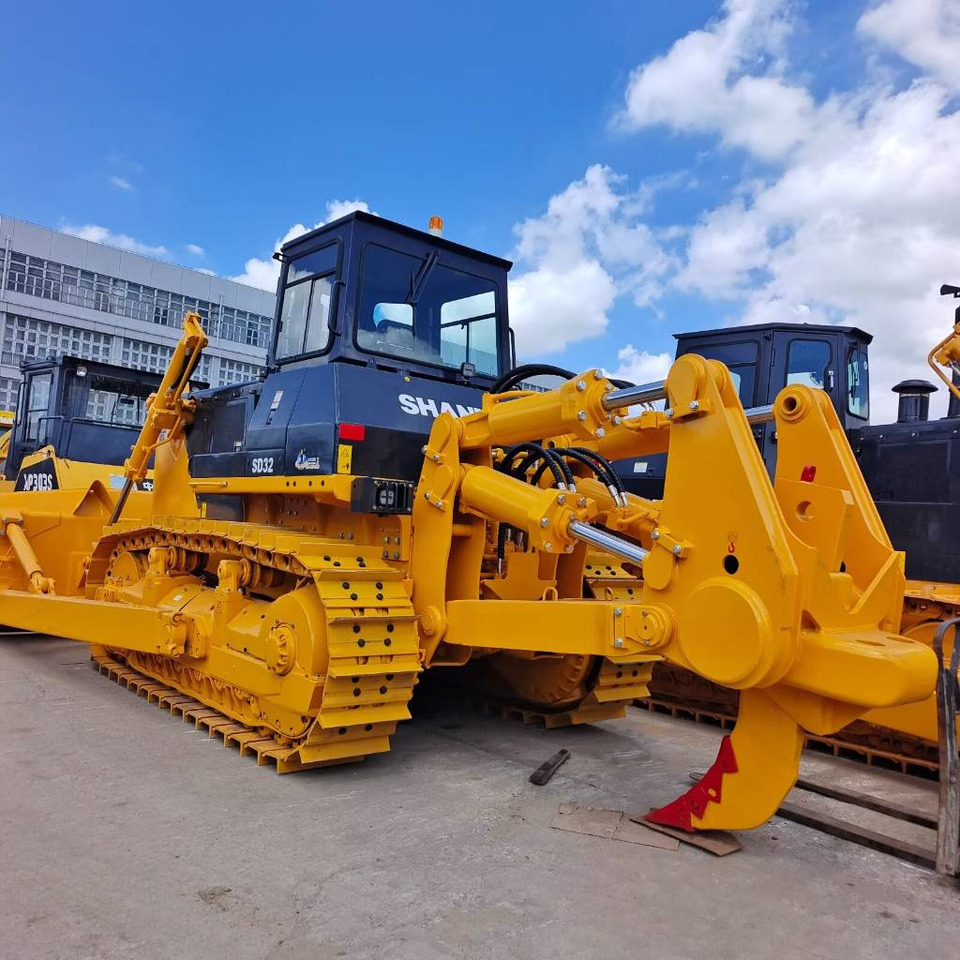 Shantui SD 32 - Bulldozer: photos 1 Shantui SD 32 - Bulldozer: photos 1