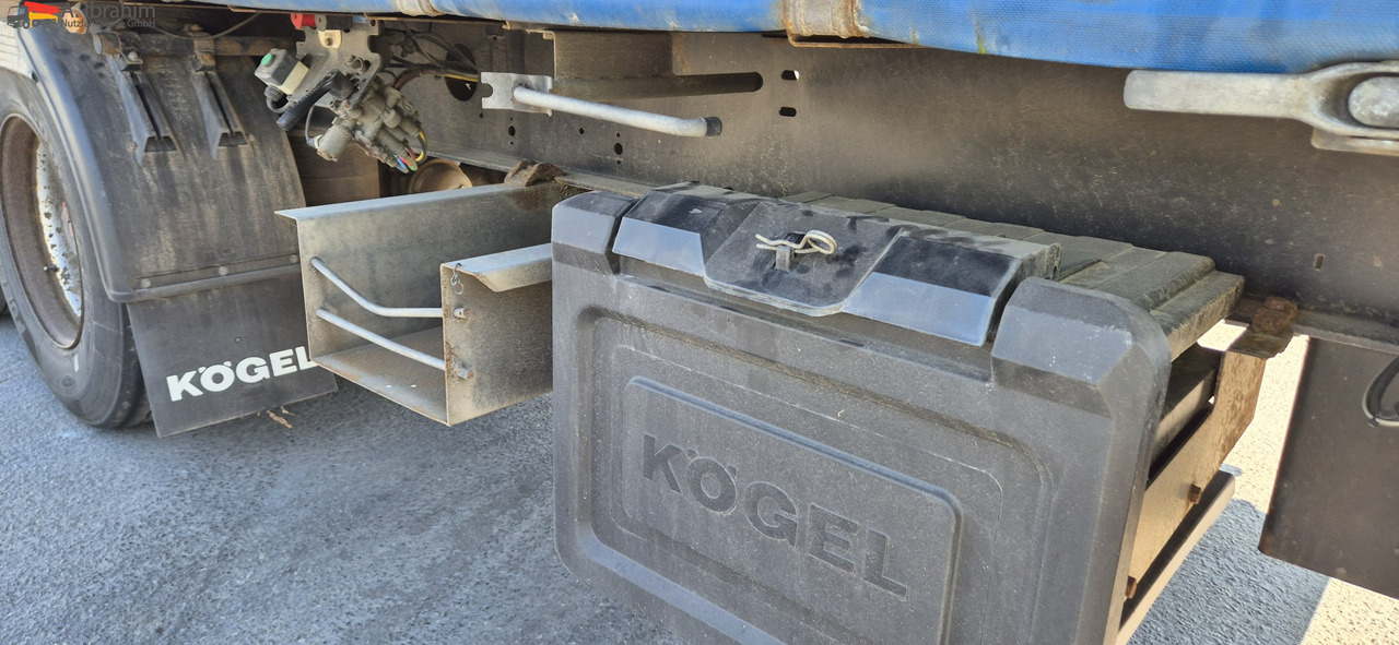 Kögel SN24 Standard, Edscha, Trommelbremse - Semi-remorque rideaux coulissants: photos 2 Kögel SN24 Standard, Edscha, Trommelbremse - Semi-remorque rideaux coulissants: photos 2