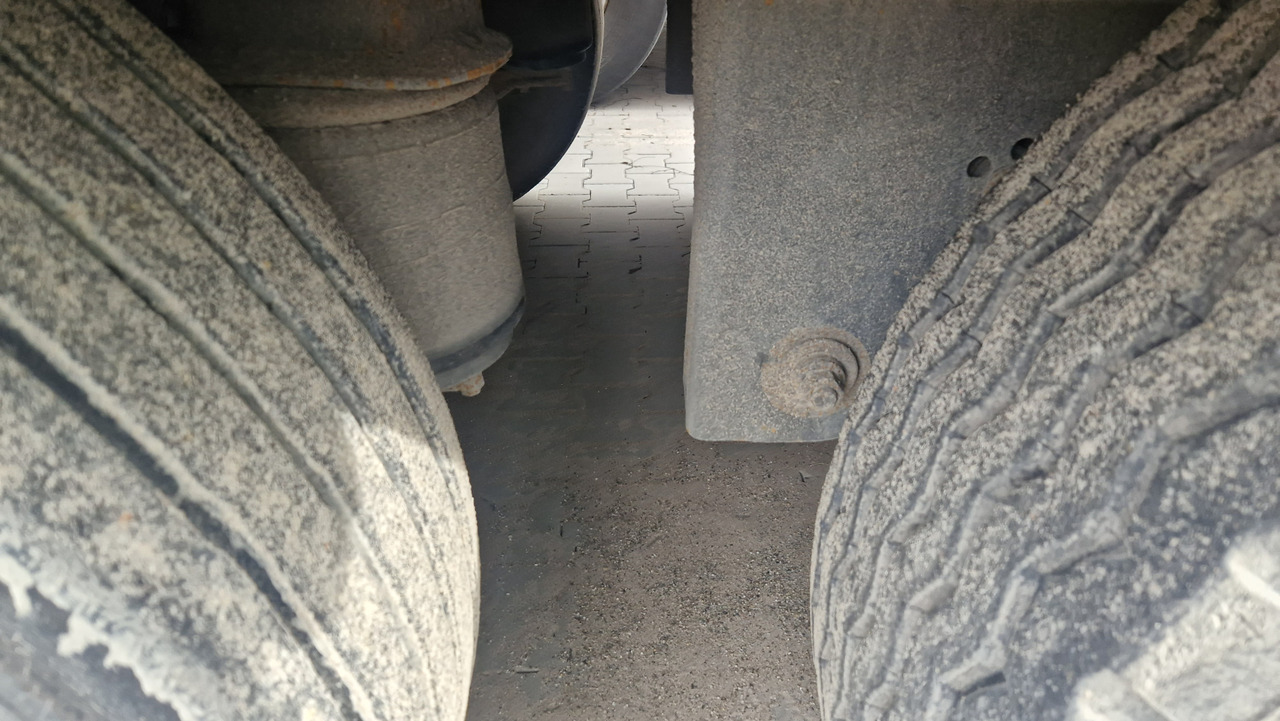 Krone SDR Doppelstock, Zustand 3- - Semi-remorque fourgon: photos 5 Krone SDR Doppelstock, Zustand 3- - Semi-remorque fourgon: photos 5