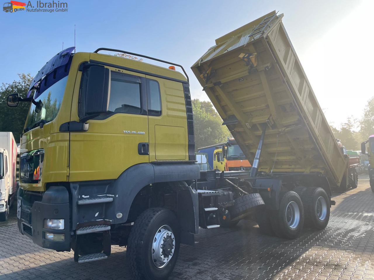 MAN TGS 26.480 Meiller 3 Seiten, Blatt Blatt, 6x6, Schalter ,3 Pedals - Camion benne: photos 1 MAN TGS 26.480 Meiller 3 Seiten, Blatt Blatt, 6x6, Schalter ,3 Pedals - Camion benne: photos 1