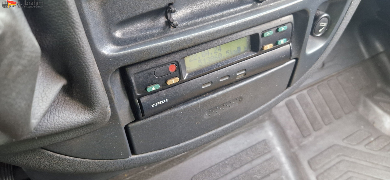 Mercedes-Benz 413 CDI Tiefkühlfächer, autom. Verkaufsklappe Basis ist ok - Utilitaire frigorifique: photos 2 Mercedes-Benz 413 CDI Tiefkühlfächer, autom. Verkaufsklappe Basis ist ok - Utilitaire frigorifique: photos 2