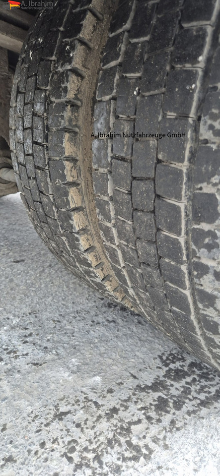 Mercedes-Benz 817 Möbelkoffer - Fourgon grand volume: photos 5 Mercedes-Benz 817 Möbelkoffer - Fourgon grand volume: photos 5