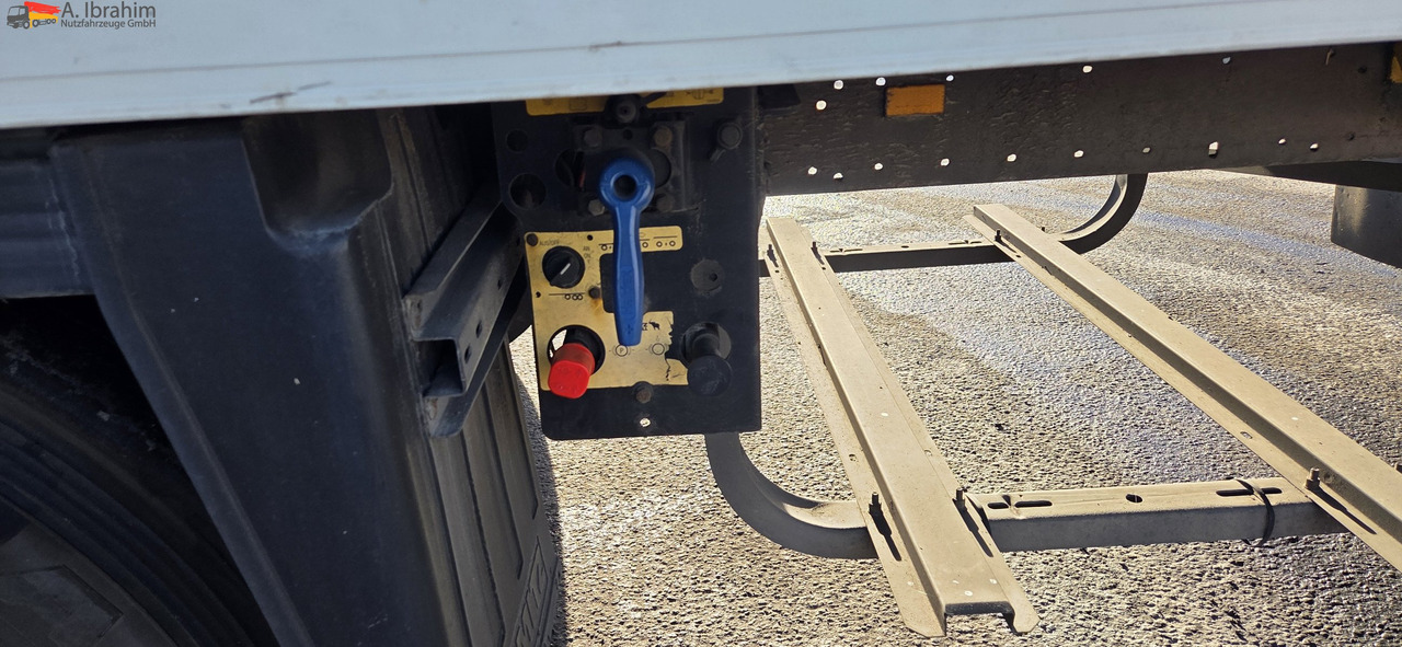 Schmitz SKO24 Carrier Maxima 1300 | -30°C | Lift-Achse | Scheibenbremse - Semi-remorque frigorifique: photos 5 Schmitz SKO24 Carrier Maxima 1300 | -30°C | Lift-Achse | Scheibenbremse - Semi-remorque frigorifique: photos 5